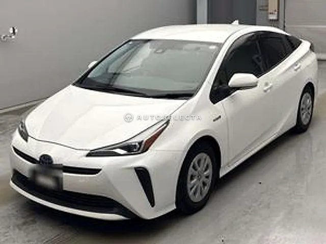 Toyota Prius 2019, auction grade 3.5