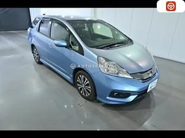 Honda Fit Shuttle 2014, auction grade 3