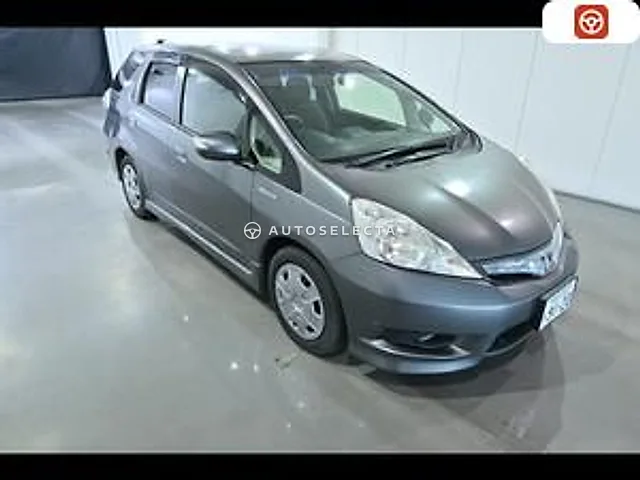 Honda Fit Shuttle 2012, auction grade 2