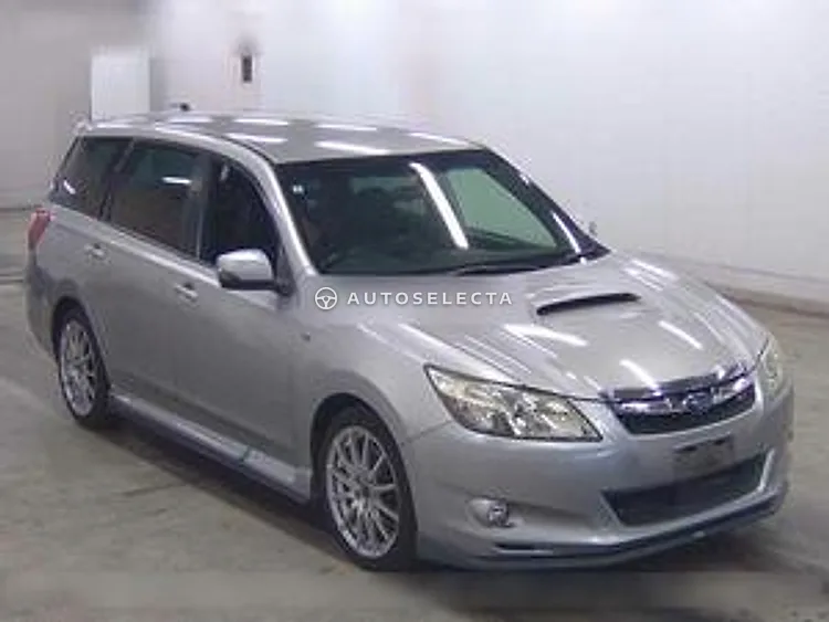 Subaru Exiga 2013, photo 1 of 1
