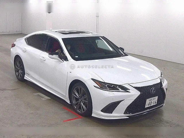 Lexus ES 2019, auction grade 4.5