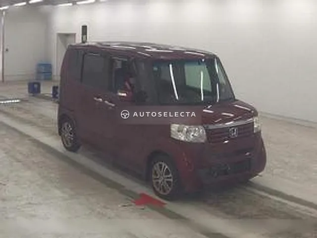 Honda N-BOX 2013, auction grade R