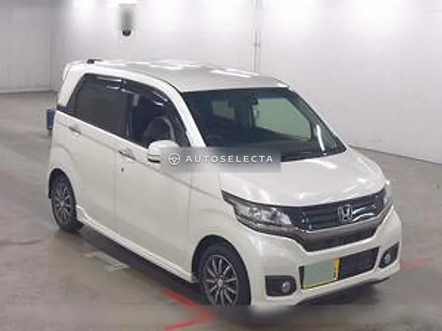 Honda N-WGN Custom 2014, auction grade 4