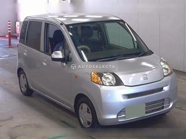 Honda Life 2010, auction grade 3.5