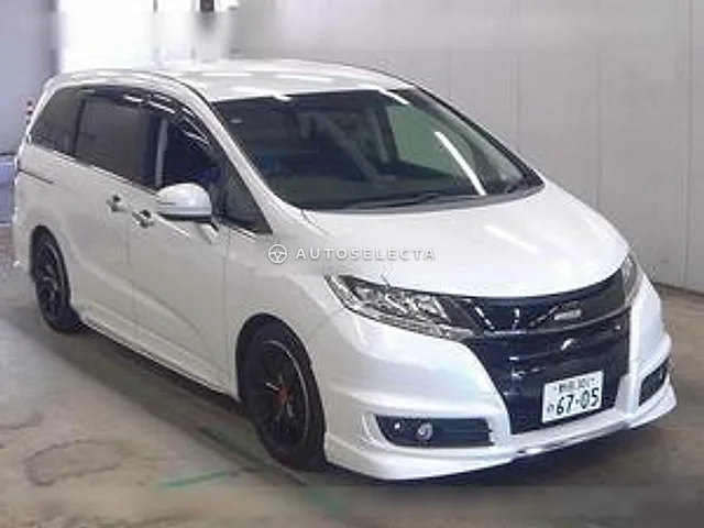 Honda Odyssey 2015, auction grade R