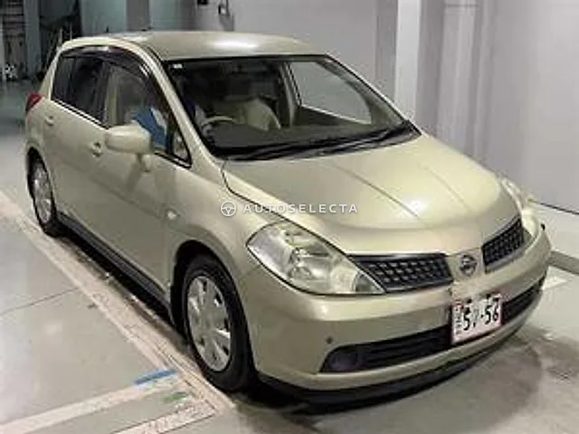 Nissan Tiida 2004, auction grade R