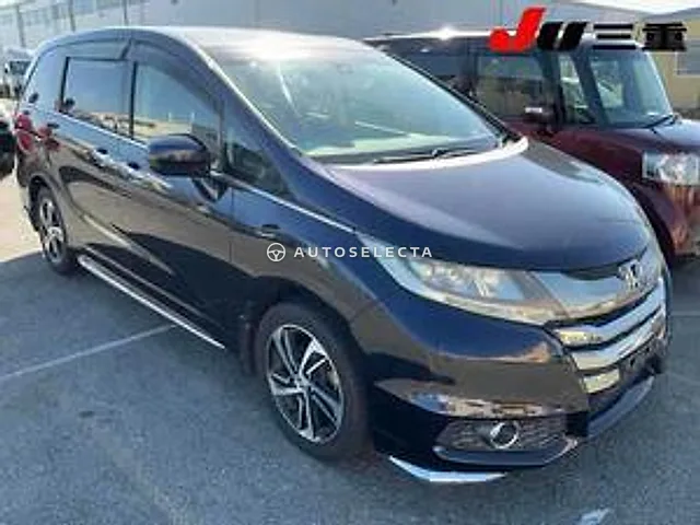 Honda Odyssey 2015, auction grade 3.5
