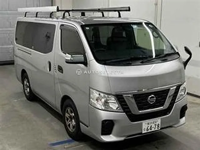 Nissan NV350 Caravan 2019, auction grade 3.5