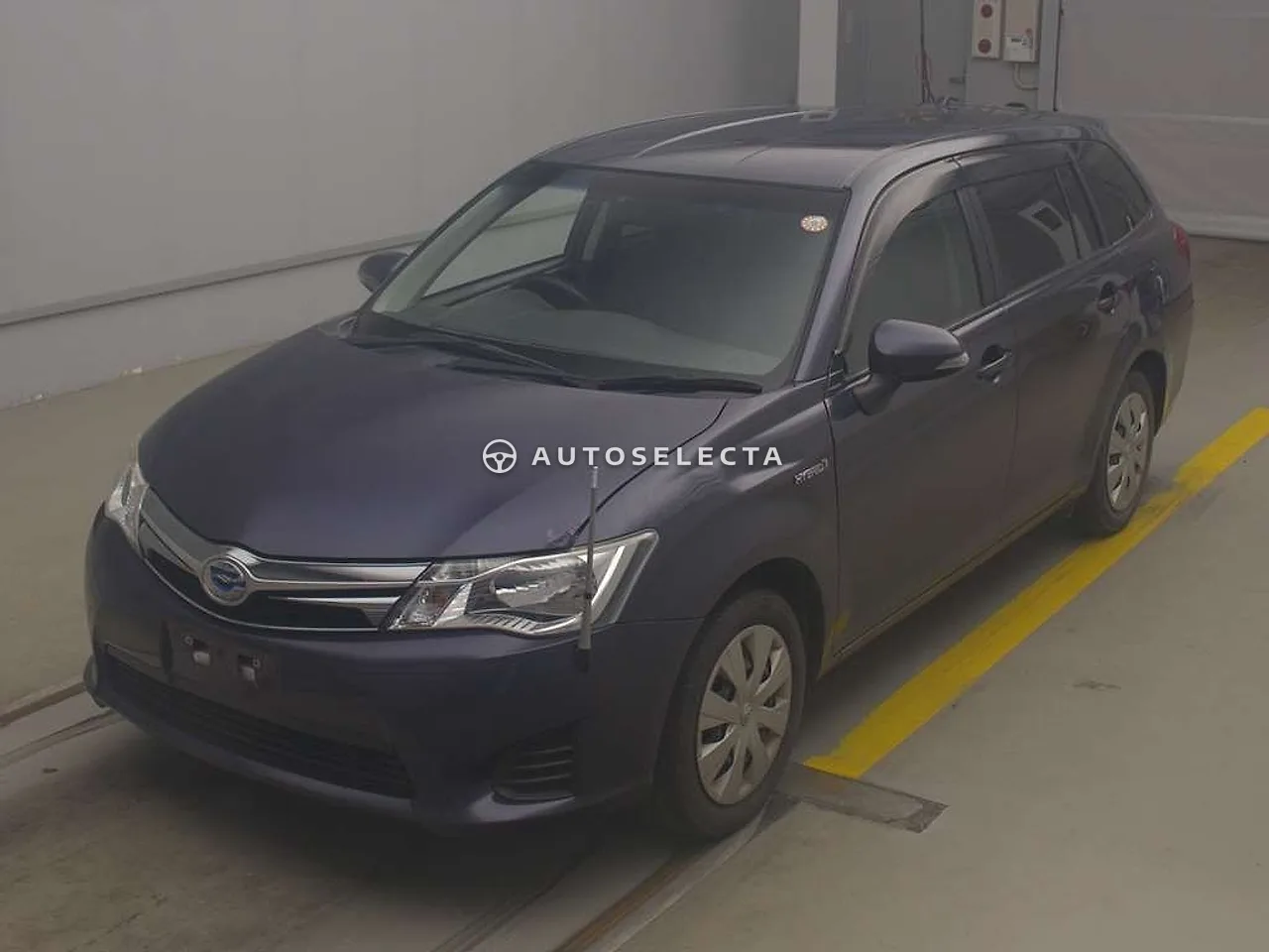 Toyota Corolla Fielder 2014, photo 1 of 1