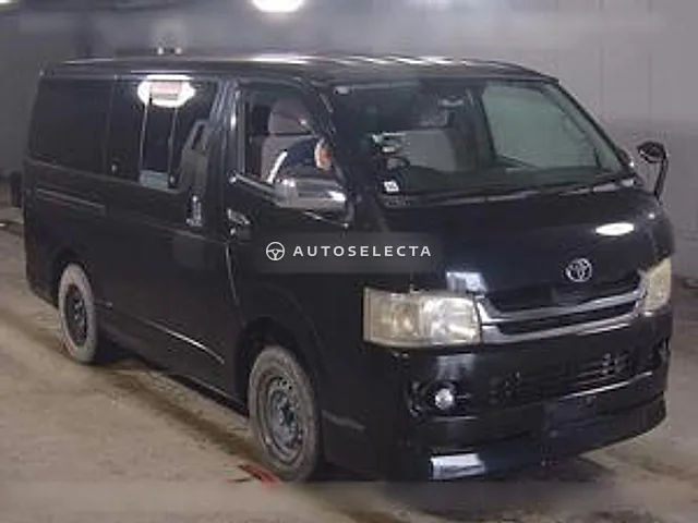 Toyota Hiace Van 2009, auction grade 3.5