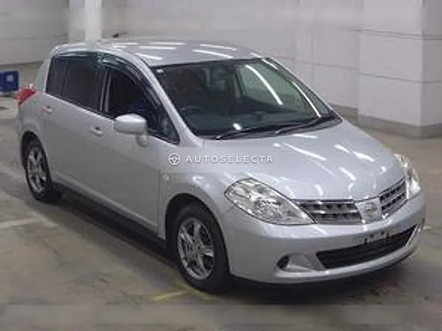 Nissan Tiida 2010, auction grade 4