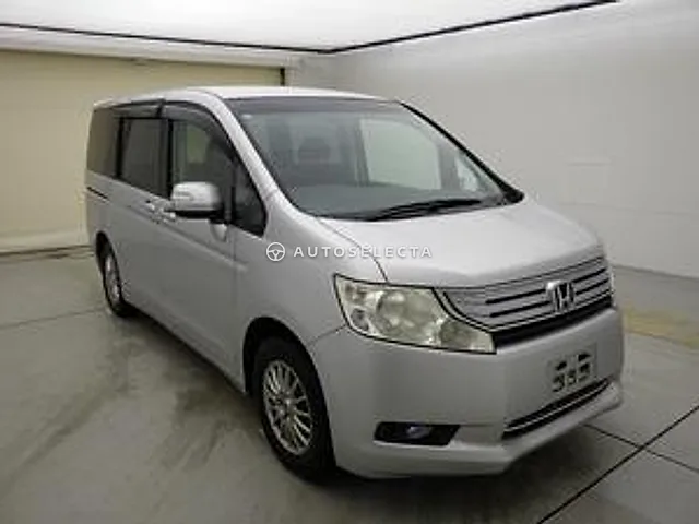 Honda Stepwgn 2009, auction grade R