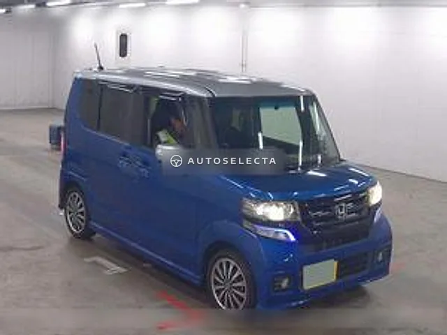 Honda N-BOX+ Custom 2016, auction grade 4.5