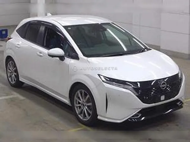 Nissan Aura 2023, auction grade 4