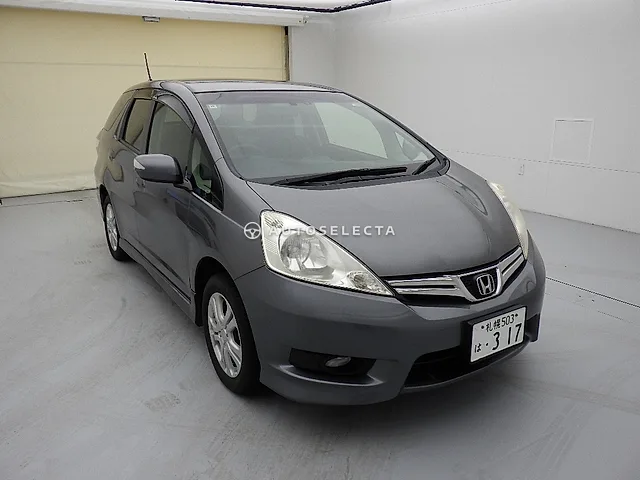 Honda Fit Shuttle 2012, auction grade 3
