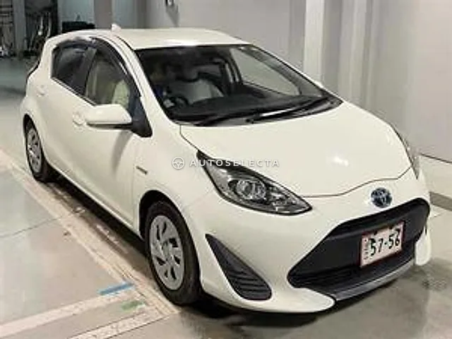 Toyota Aqua 2020, auction grade 4