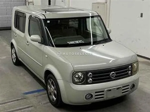Nissan Cube Cubic 2006, auction grade 3.5