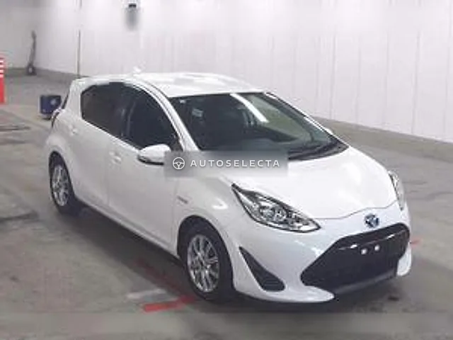 Toyota Aqua 2017, auction grade 4