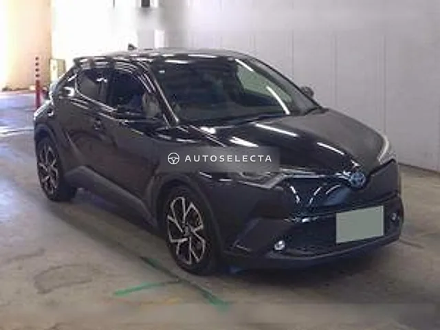 Toyota C-HR 2018, auction grade 4.5