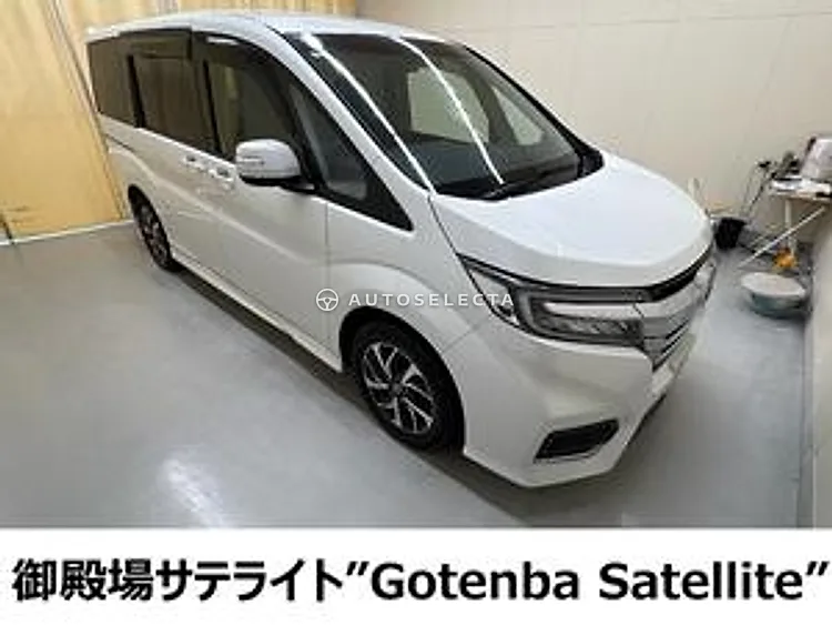Honda Stepwgn Spada 2018, photo 1 of 10