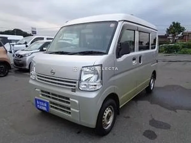 Nissan Clipper Van 2020, auction grade 3.5