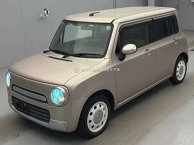 Suzuki Alto Lapin Chocolat 2013, auction grade 4