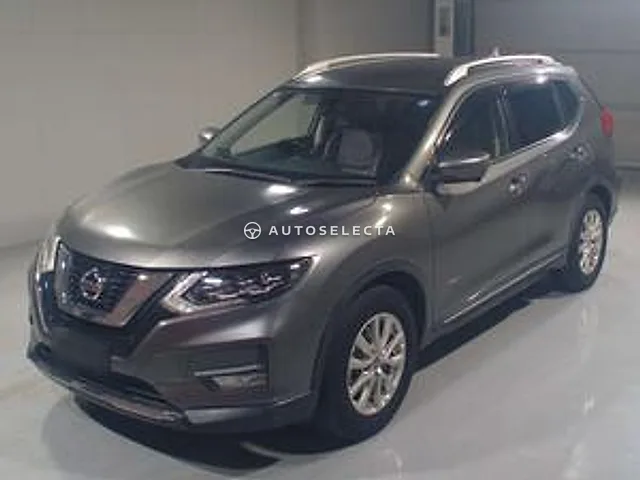 Nissan X-Trail 2018, auction grade 4