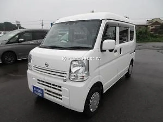 Nissan Clipper Van 2021, auction grade 4
