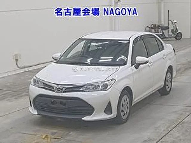 Toyota Corolla Axio 2021, auction grade 3.5