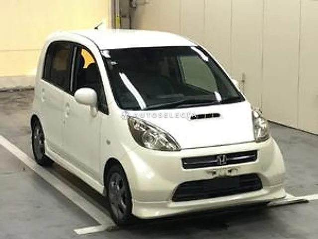 Honda Life 2006, auction grade 3.5