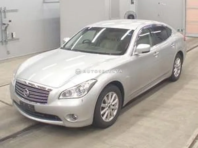 Nissan Fuga 2014, auction grade 3.5
