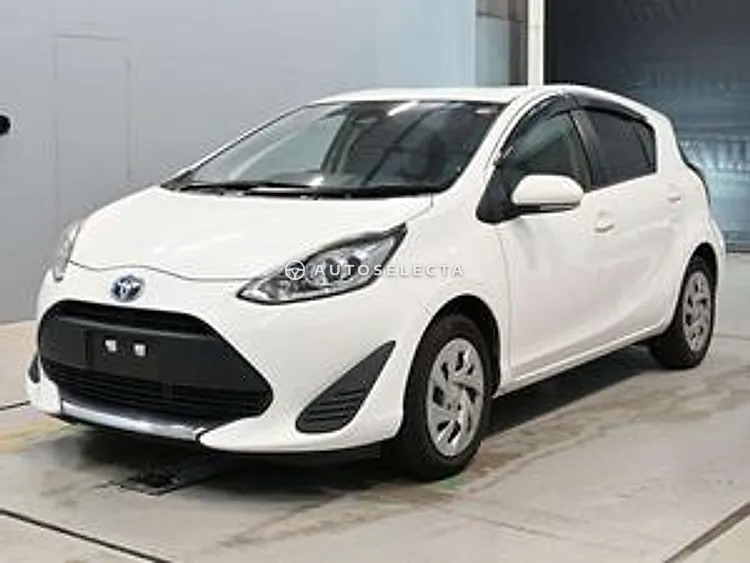 Toyota Aqua 2021, photo 1 of 1