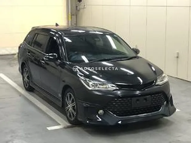 Toyota Corolla Fielder 2015