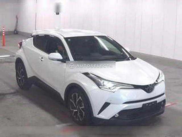 Toyota C-HR 2019, auction grade 4.5