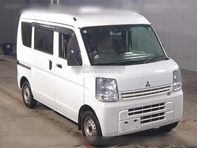 Mitsubishi Minicab Van 2020, auction grade R