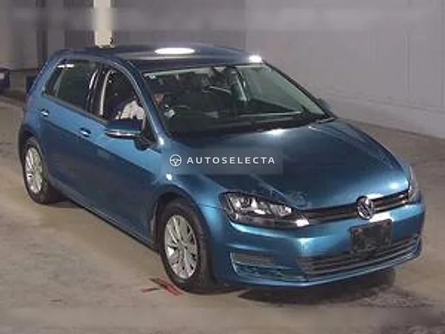 Volkswagen Golf 2016, auction grade 4