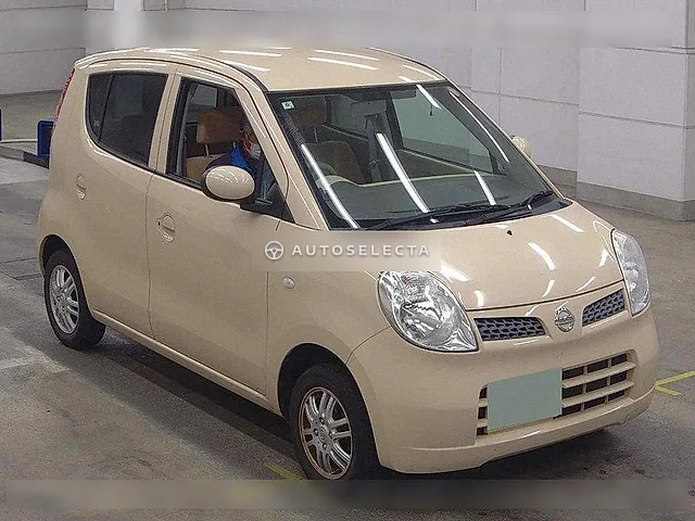 Nissan Moco 2010, auction grade R