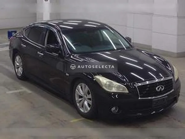 Nissan Fuga 2010, auction grade 3