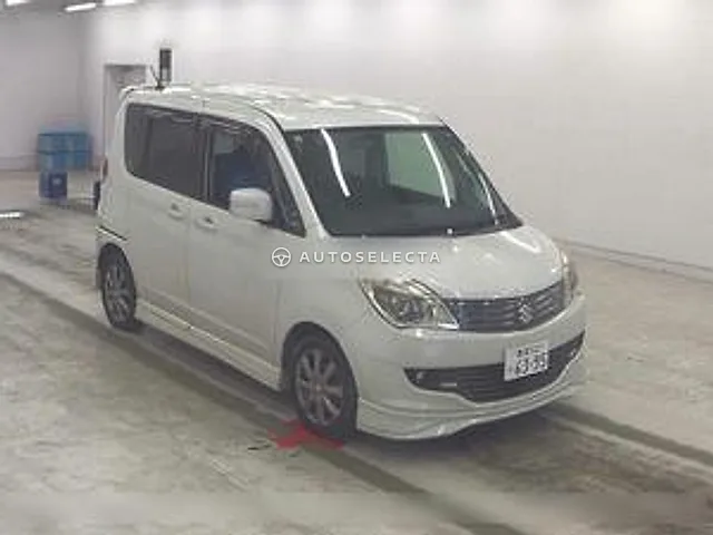 Suzuki Solio 2012