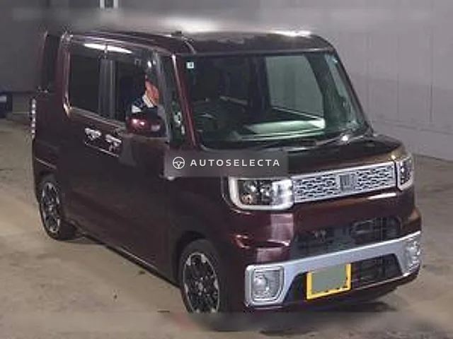 Daihatsu Wake 2015, auction grade 3.5