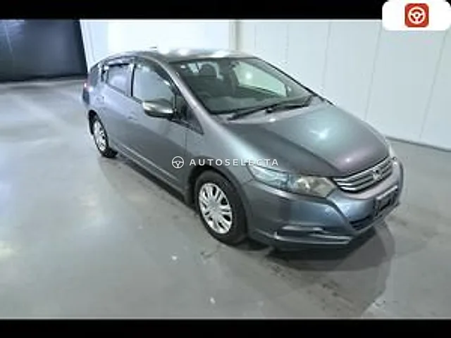 Honda Insight 2010, auction grade 3.5
