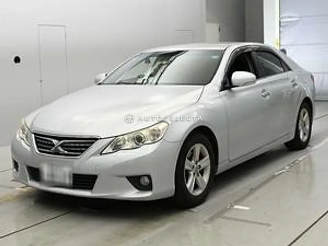 Toyota Mark X 2012, auction grade RA