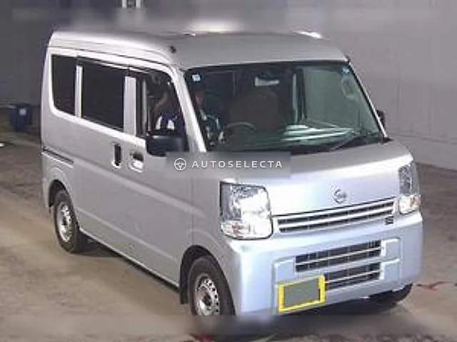 Nissan Clipper Van 2025, auction grade R