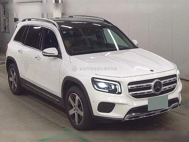 Mercedes-Benz GLB 2022, auction grade 5