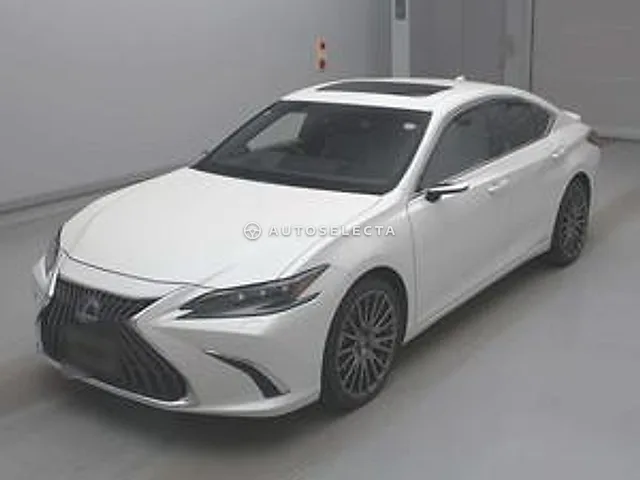 Lexus ES 2021, auction grade 3.5