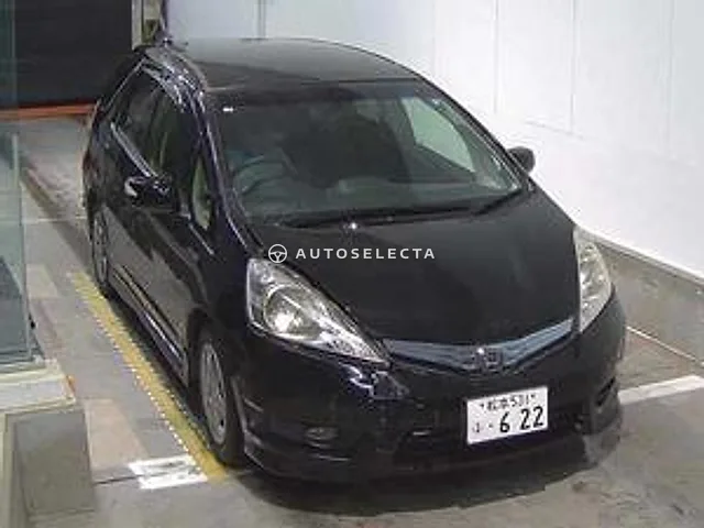 Honda Fit Shuttle 2013