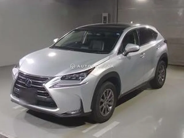 Lexus NX 2017, auction grade 3.5