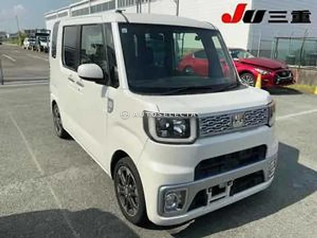 Daihatsu Wake 2015, auction grade 3.5