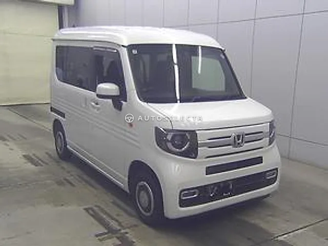 Honda N-VAN 2024, auction grade 4