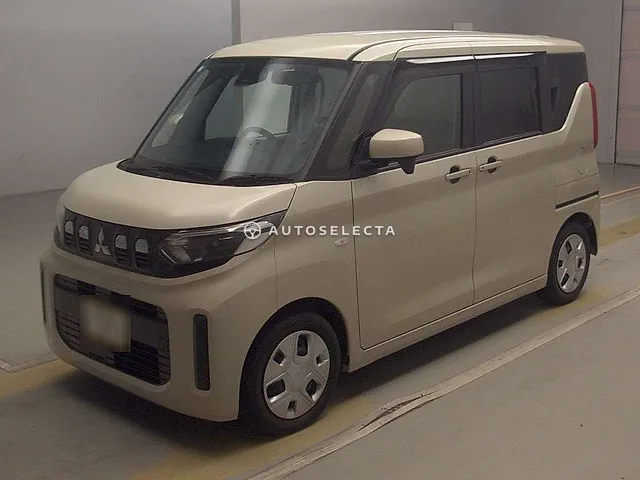 Mitsubishi eK Space 2024, auction grade 4.5